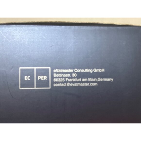 Casecube 2K Quad HD Webcam With Adjustable Stand & Built-In Microphone Open Box - Picture 6 of 11